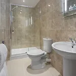 Gæstehus Beechwood 4*